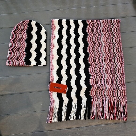 Missoni Micro Zig-Zag Wool Scarf and matching Beanie hat